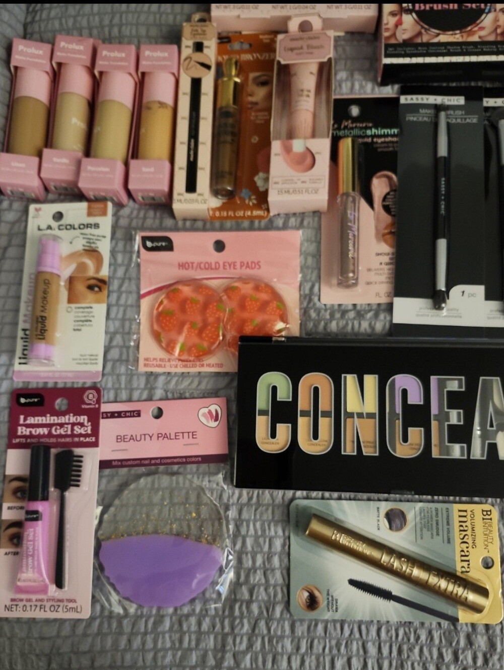 CONCEAL Makeup Palette - Multi-Color Correcting Concealer Set - Picture 9 of 12